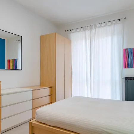 Nova House, Airco, Park Su Strada Gratis By Happyhostorino Turin