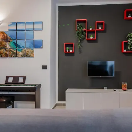 Nova House, Airco, Park Su Strada Gratis By Happyhostorino 公寓