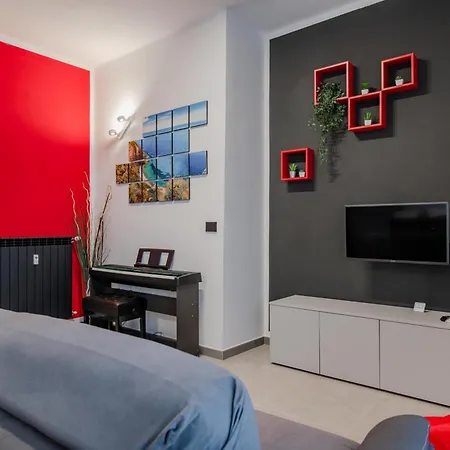 公寓 Nova House, Airco, Park Su Strada Gratis By Happyhostorino