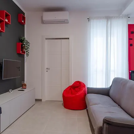 Nova House, Airco, Park Su Strada Gratis By Happyhostorino Apartment Turin