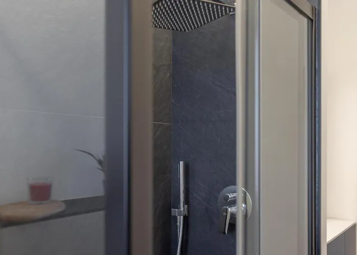 Nova House, Airco, Park Su Strada Gratis By Happyhostorino