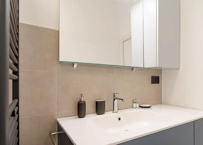 Nova House, Airco, Park Su Strada Gratis By Happyhostorino *