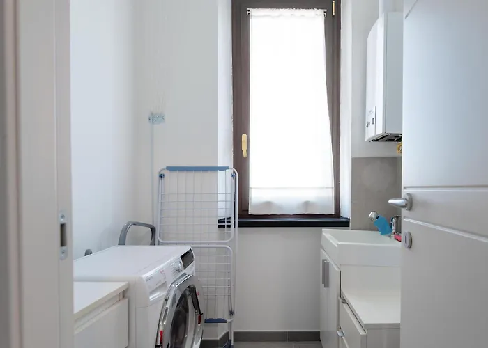 Nova House, Airco, Park Su Strada Gratis By Happyhostorino *