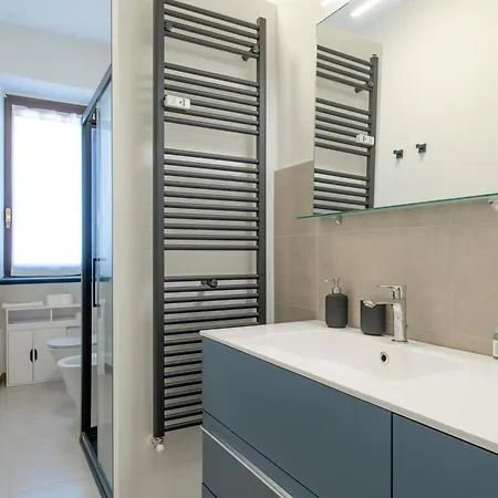 Apartment Nova House, Airco, Park Su Strada Gratis By Happyhostorino *